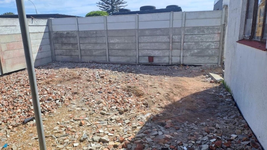  Bedroom Property for Sale in Bishop Lavis Western Cape